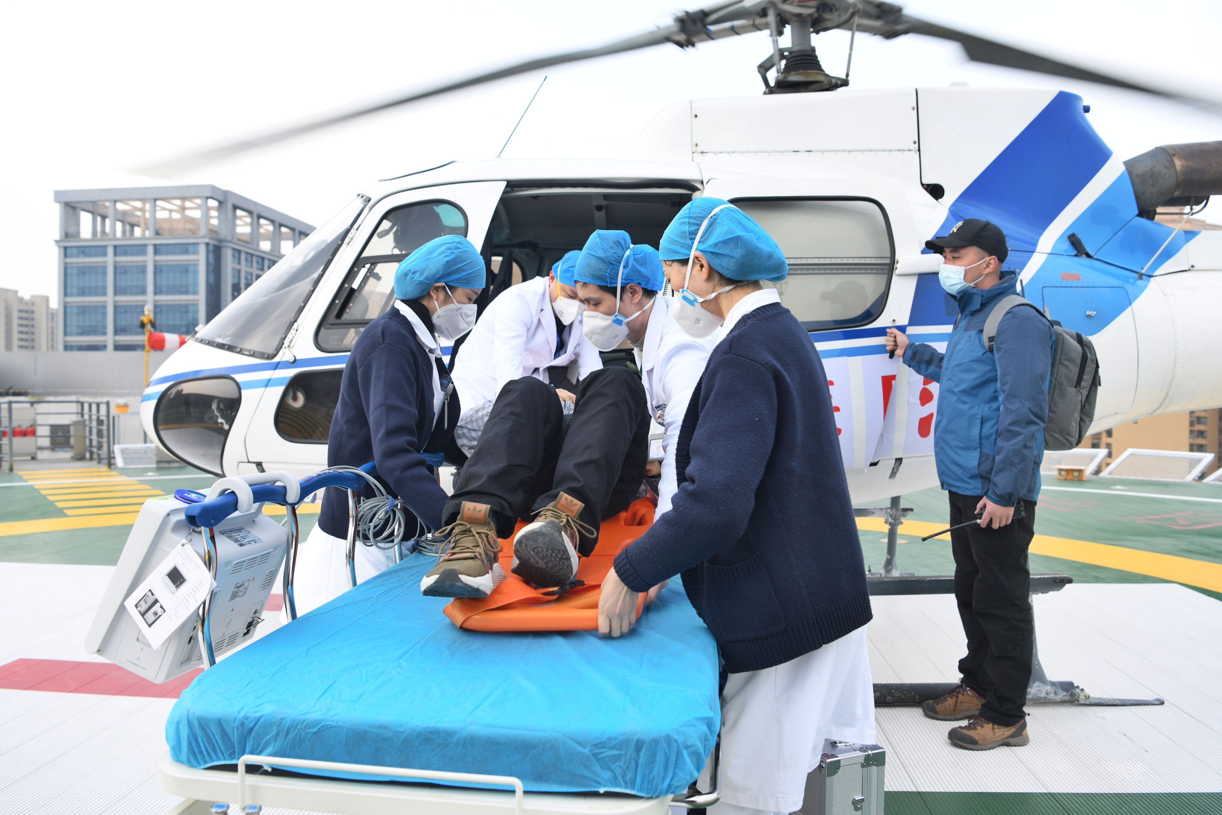 空中救援在行動——林國山（外）